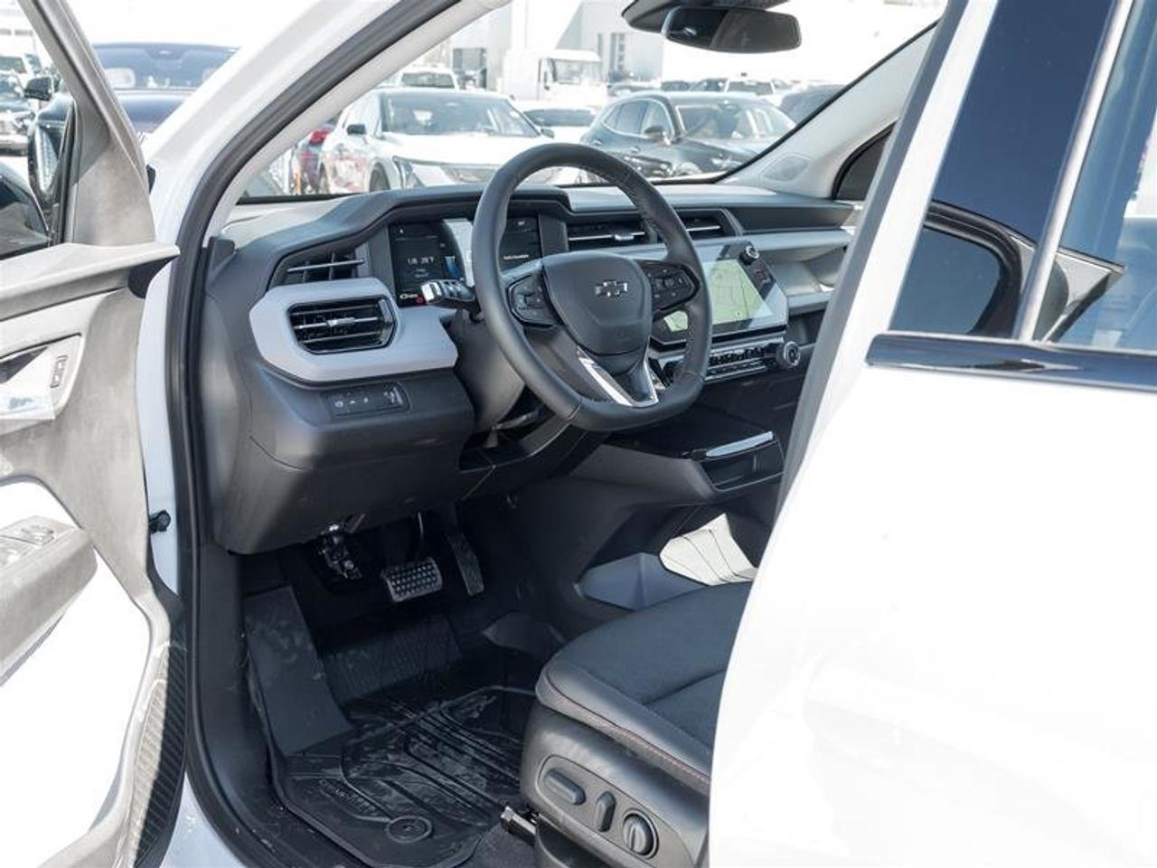 2027 Chevrolet Bolt EV RS Photo
