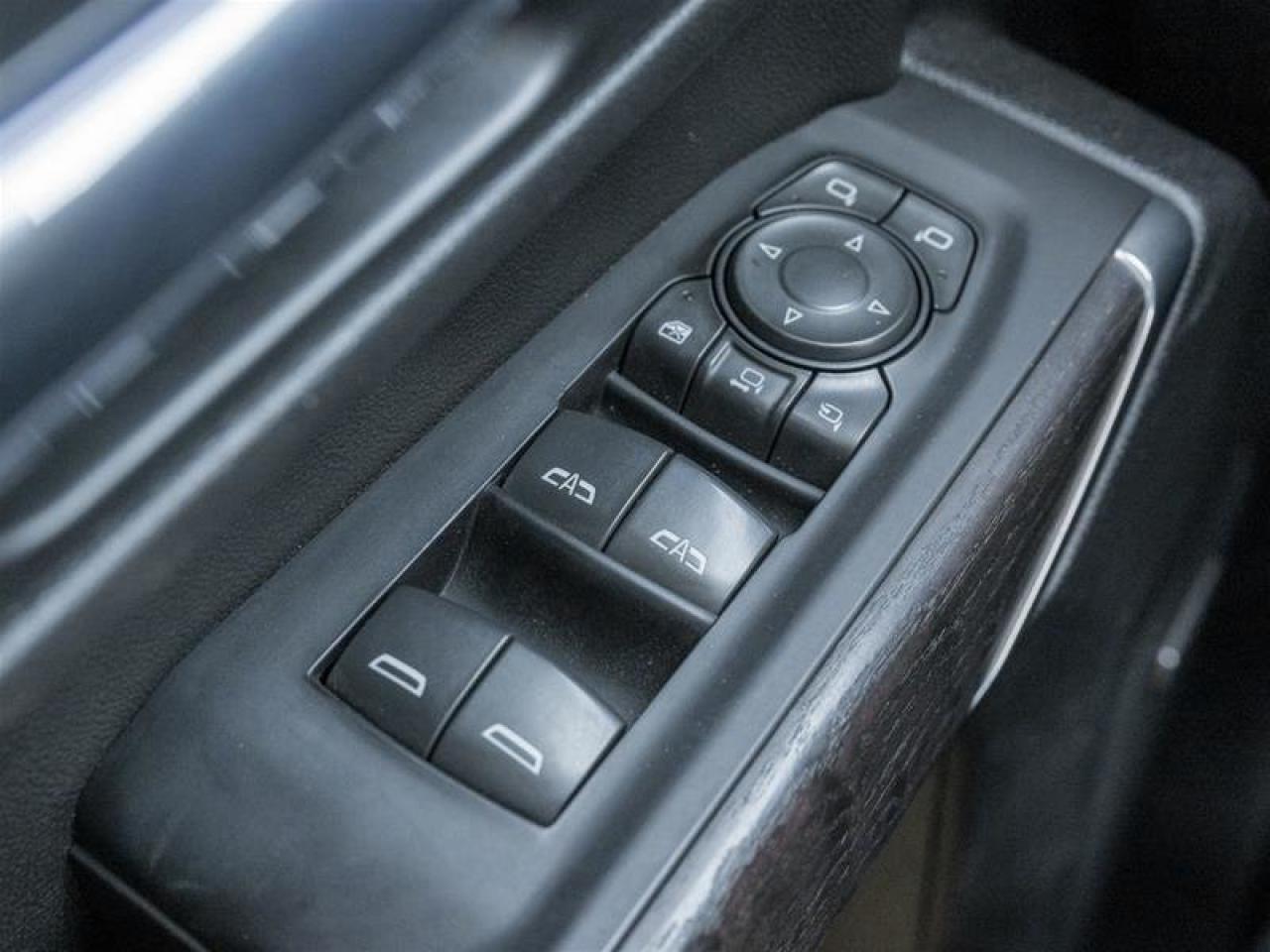 2023 GMC Sierra 2500 Crew Cab 4x4 Denali Standard Box Photo