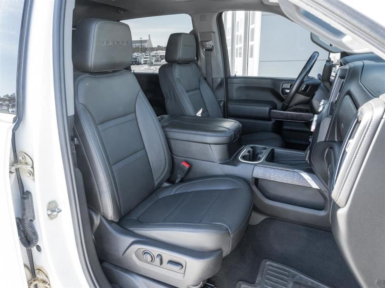 2023 GMC Sierra 2500 Crew Cab 4x4 Denali Standard Box Photo