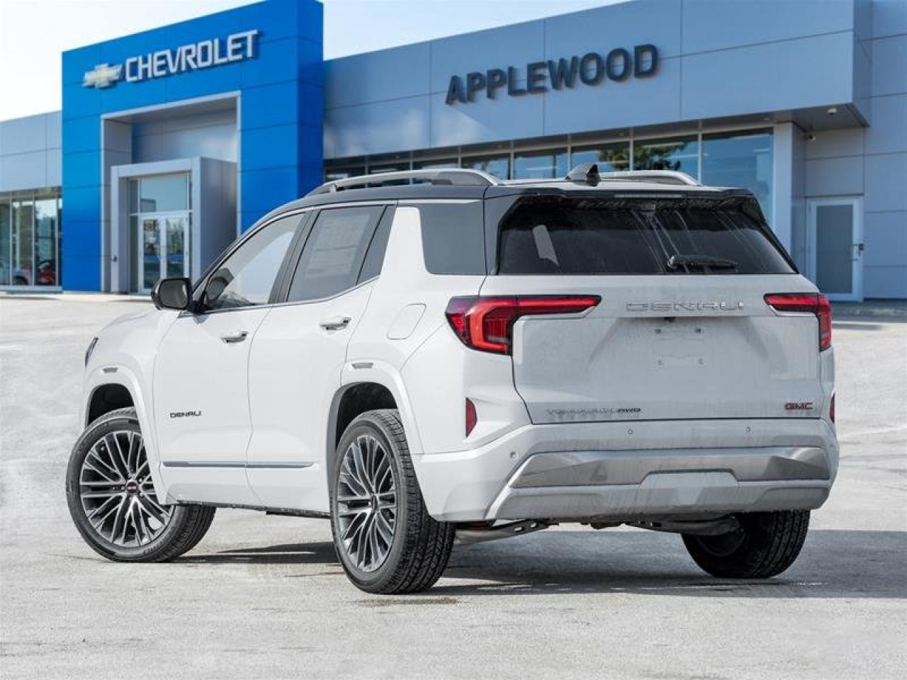 2026 GMC Terrain Denali Photo4