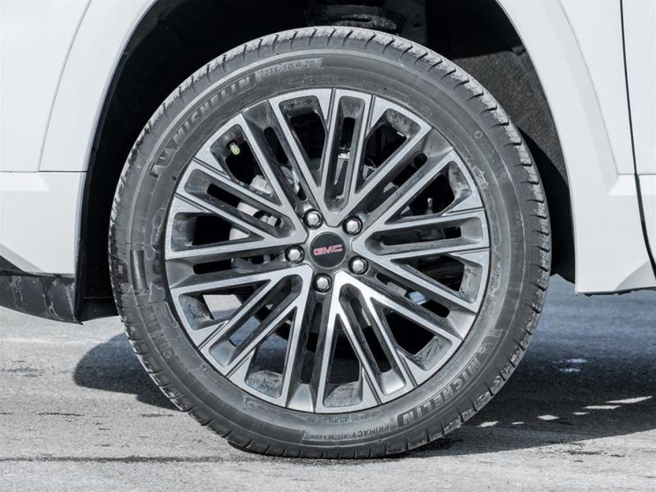 2026 GMC Terrain Denali Photo3