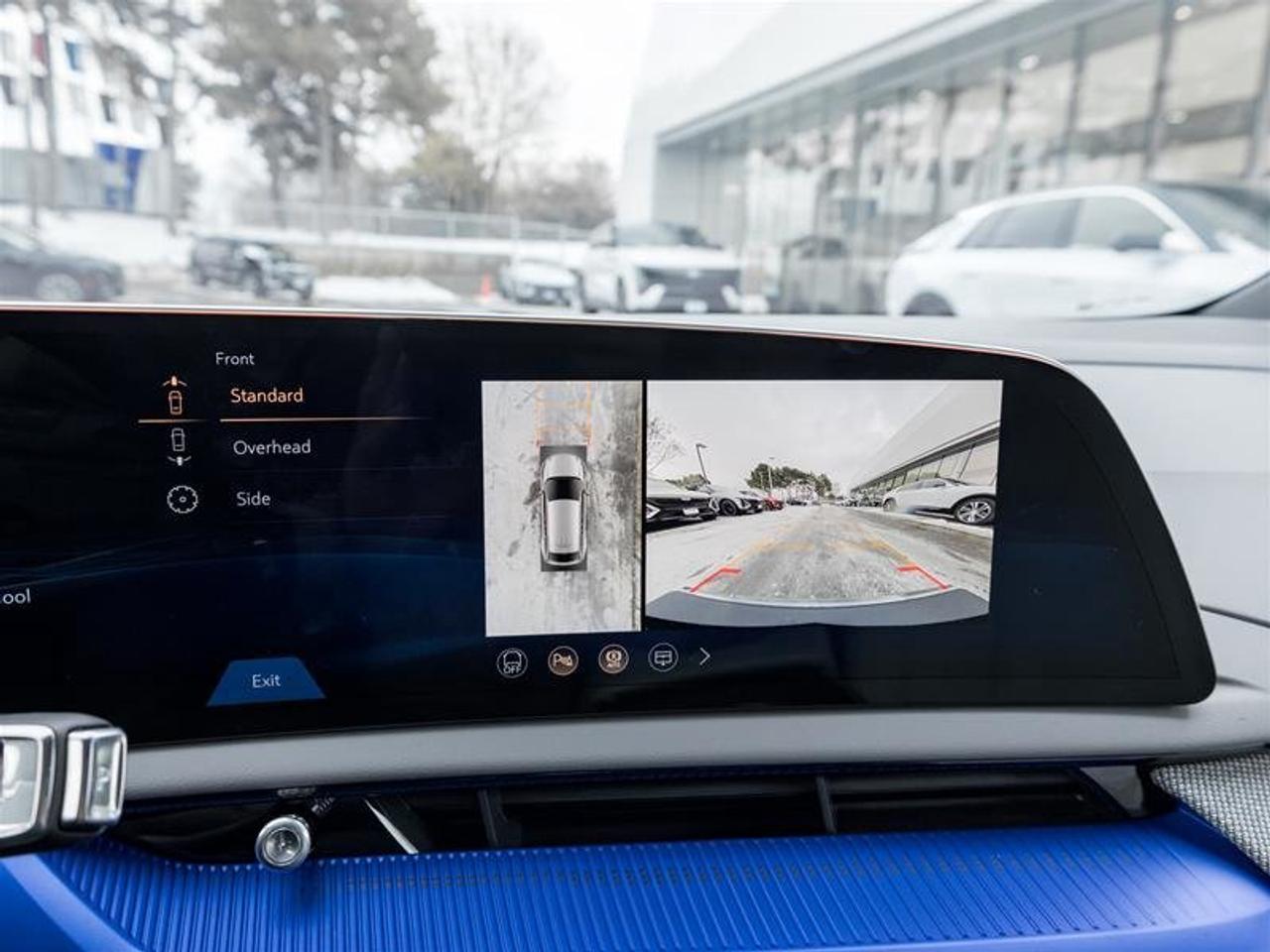 2026 Cadillac OPTIQ Luxury Photo