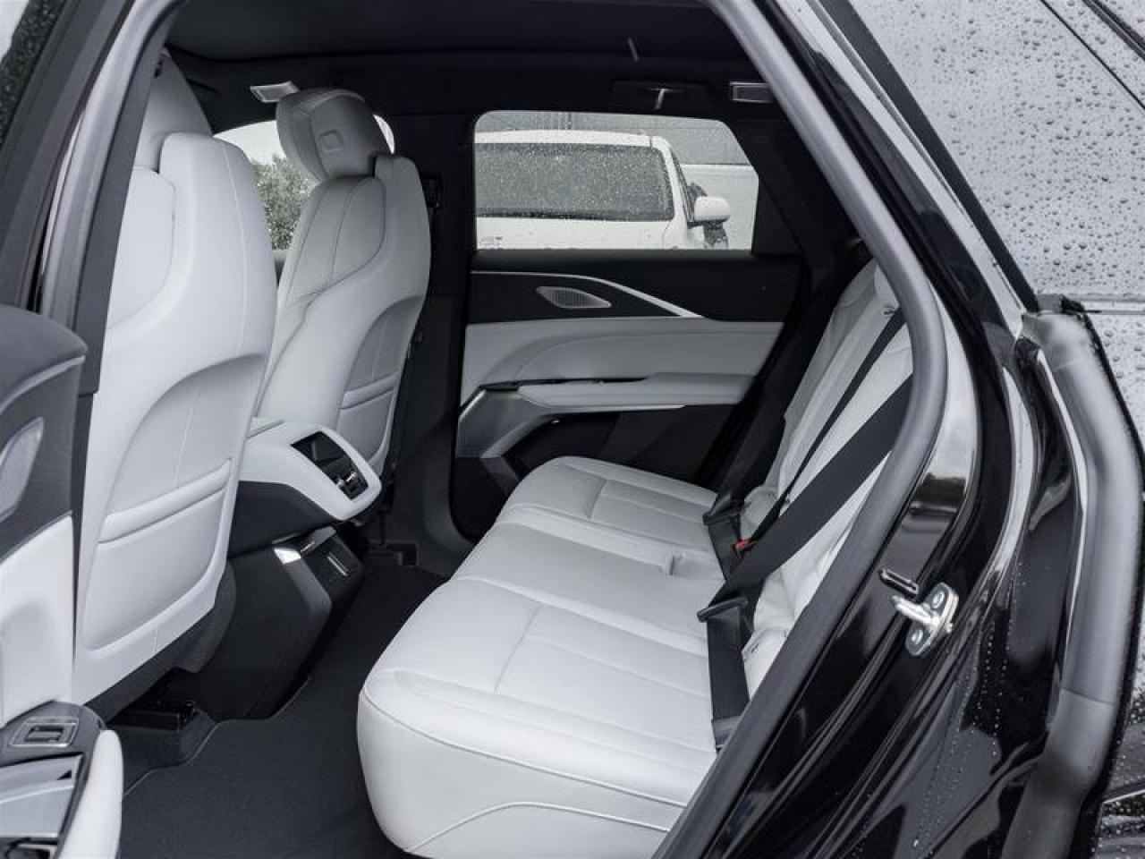 2026 Cadillac LYRIQ Premium Sport Photo