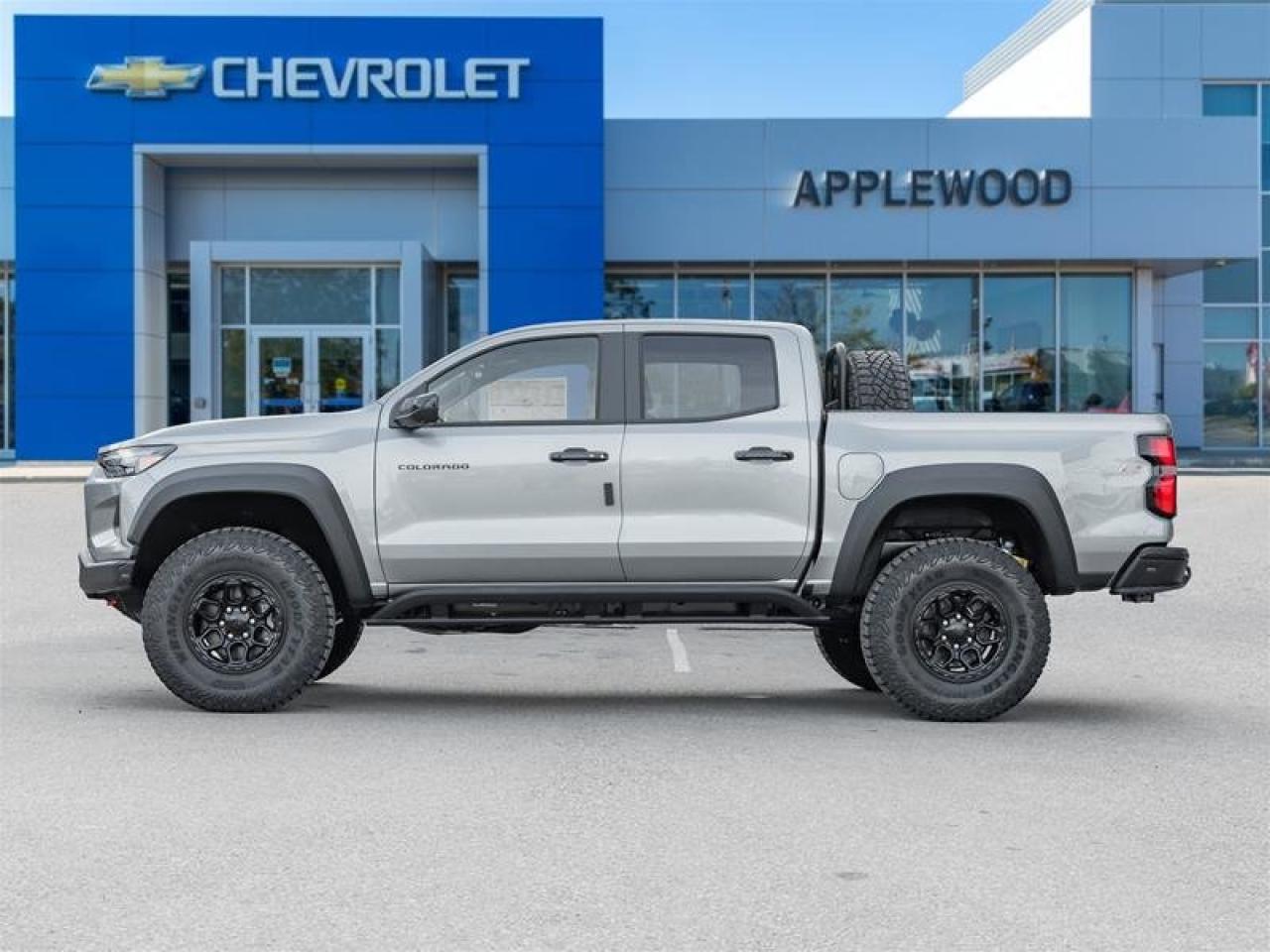 2026 Chevrolet Colorado ZR2 Photo3