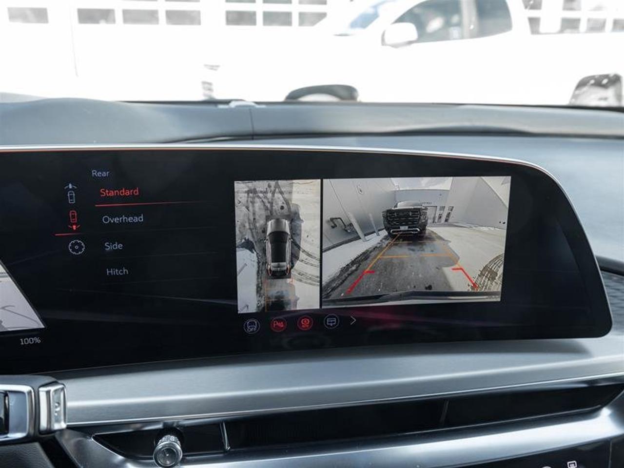 2026 Cadillac LYRIQ LYRIQ-V Photo