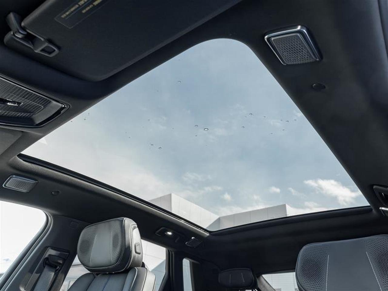 2026 Cadillac LYRIQ LYRIQ-V Photo