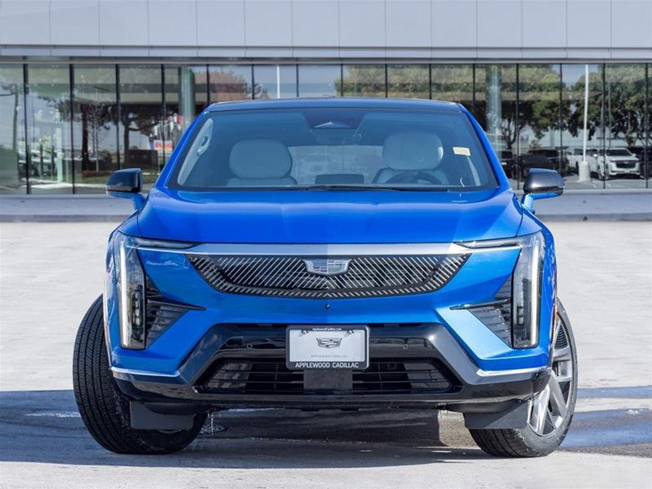 2026 Cadillac OPTIQ Luxury Photo