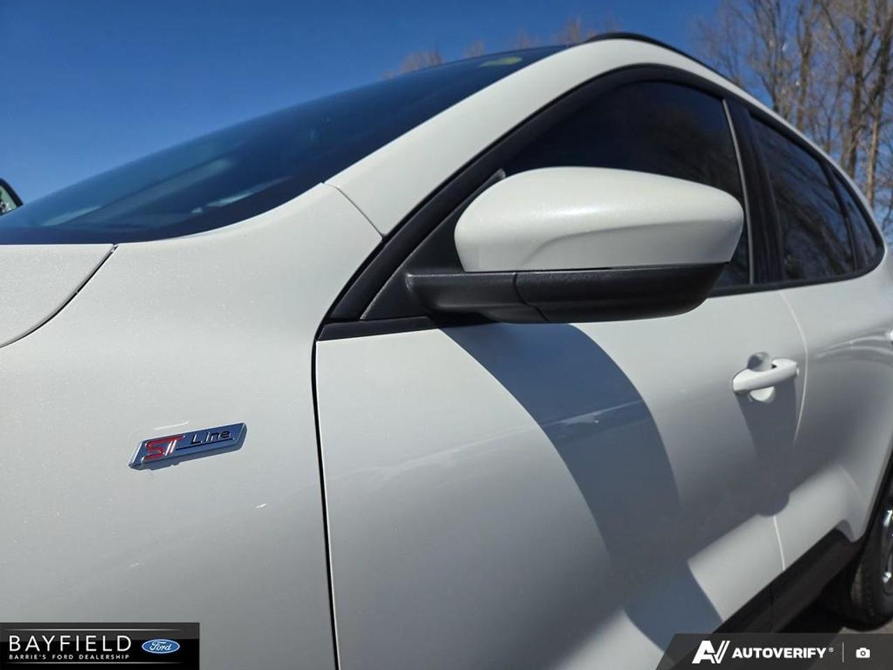 2026 Ford Escape ST-Line Select Photo