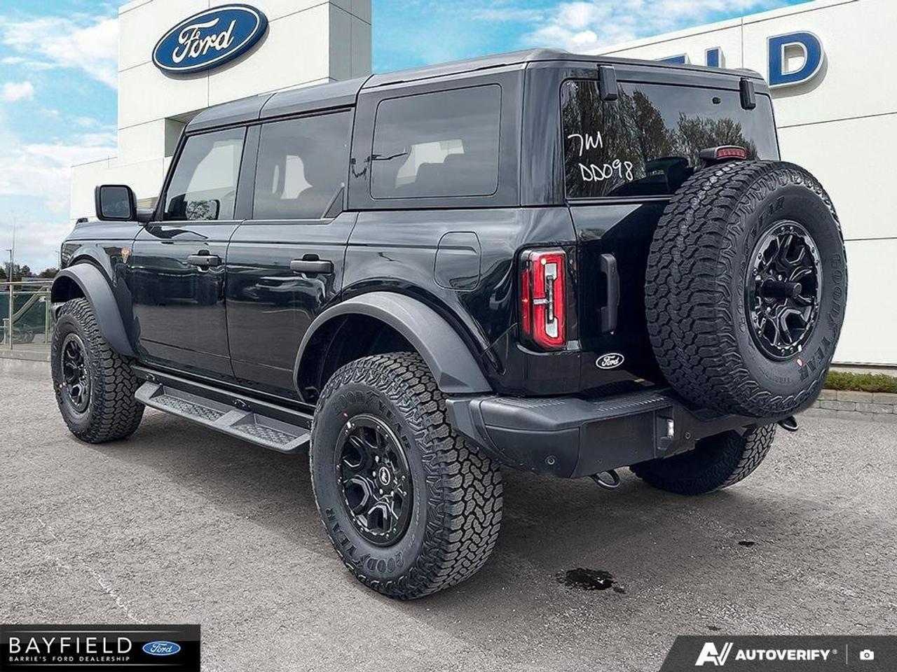 2026 Ford Bronco Badlands Photo