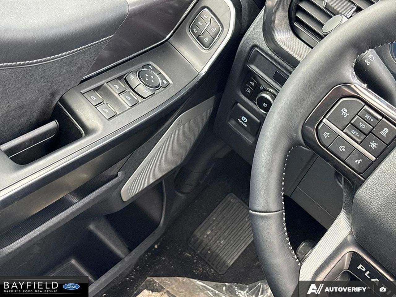 2026 Ford F-150 Platinum Photo