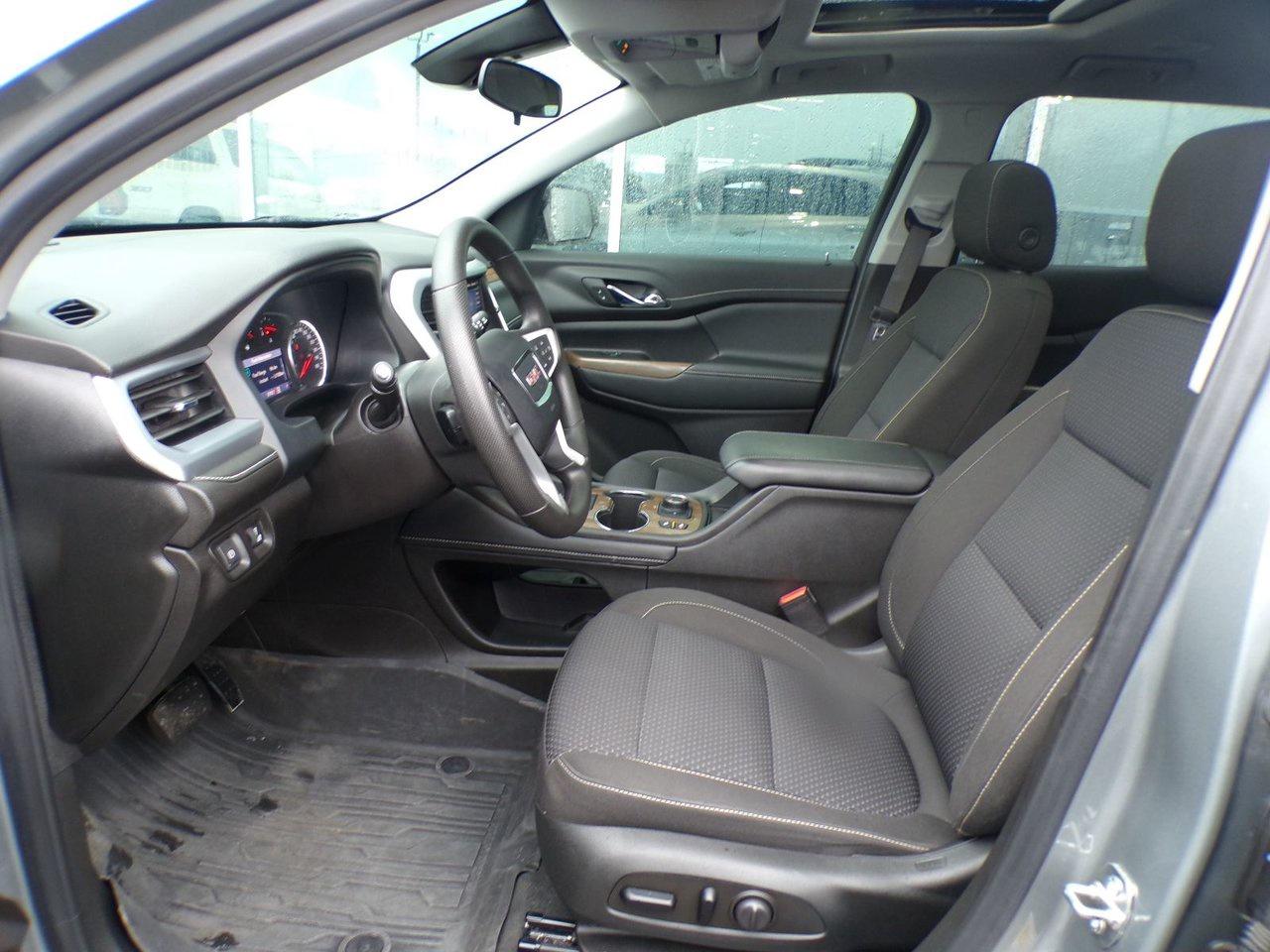 2023 GMC Acadia AWD SLE Photo