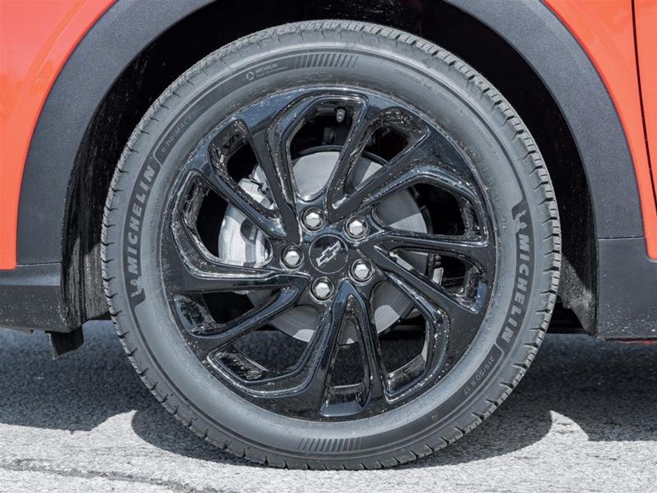 2027 Chevrolet Bolt EV RS Photo