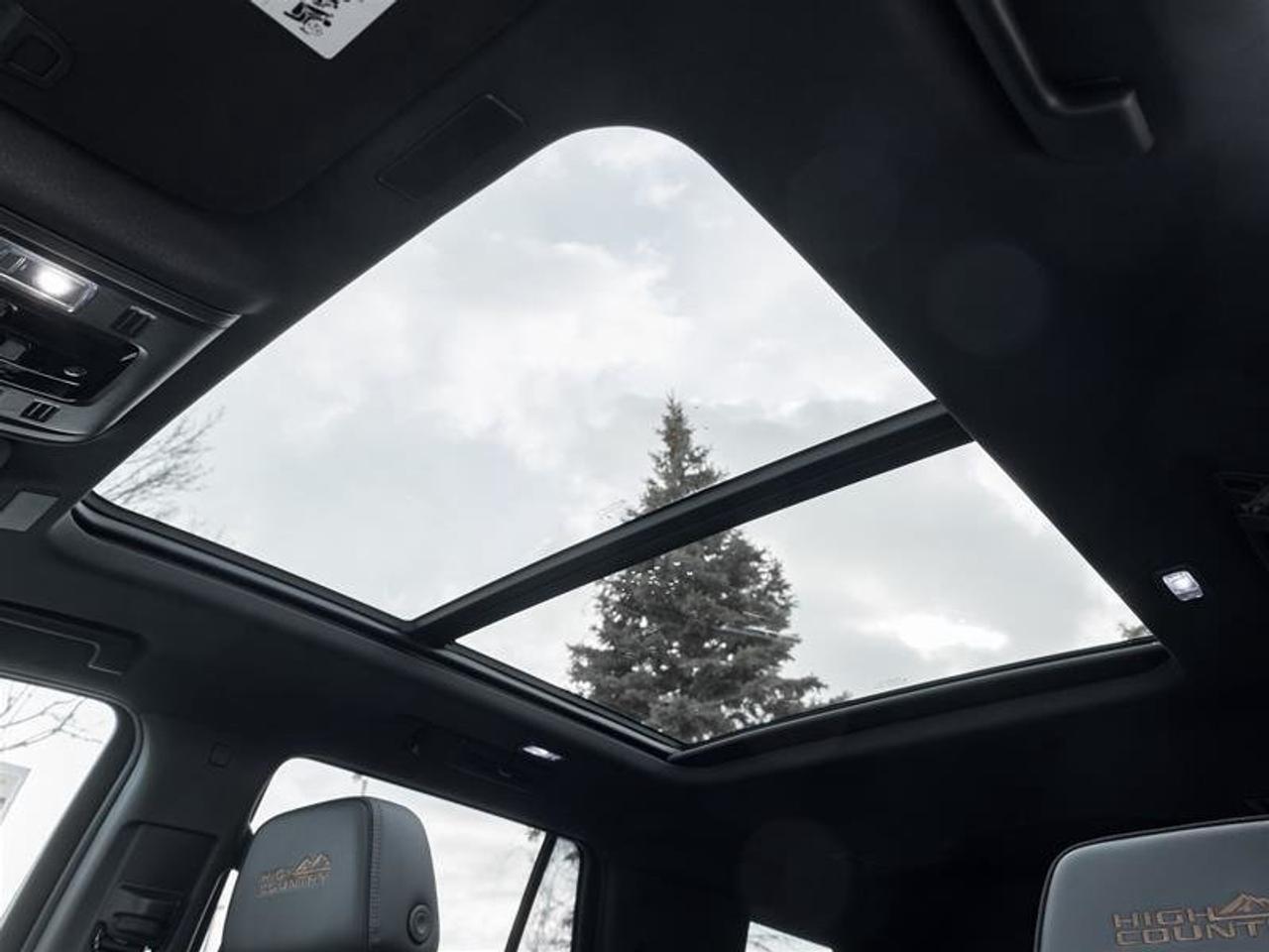 2026 Chevrolet Tahoe HIGH COUNTRY Photo