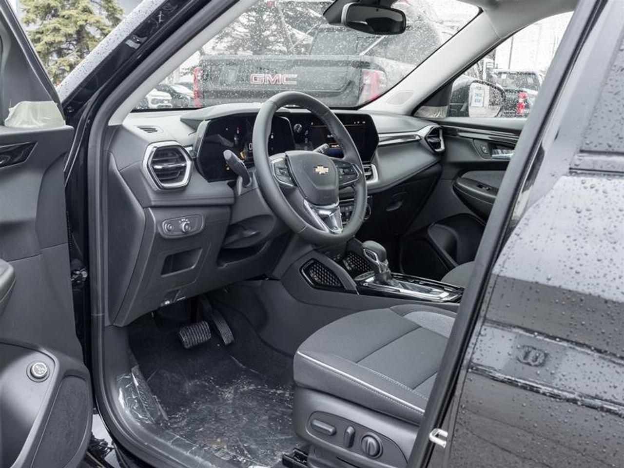 2026 Chevrolet TrailBlazer LT Photo