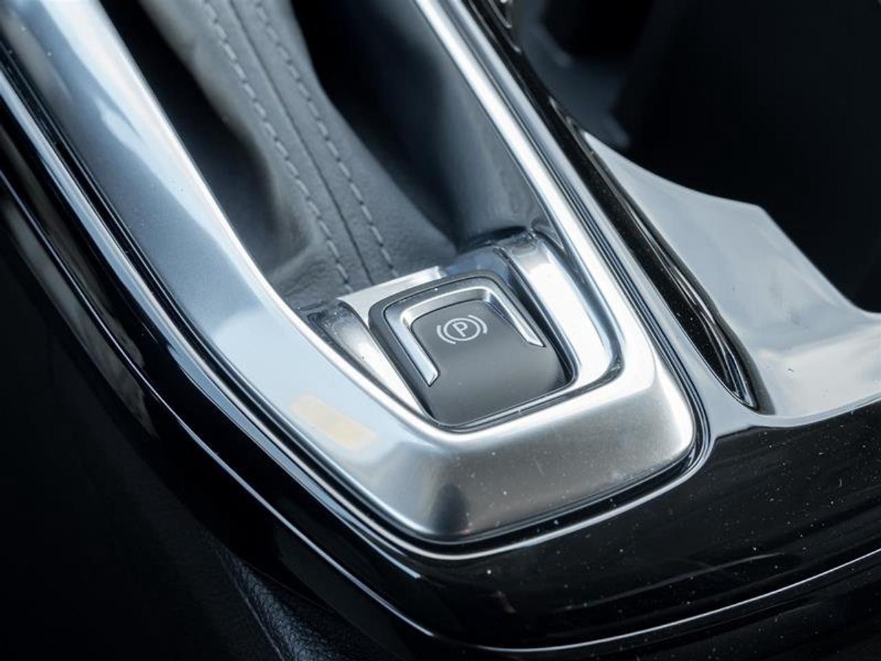 2026 Chevrolet Trax LT Photo