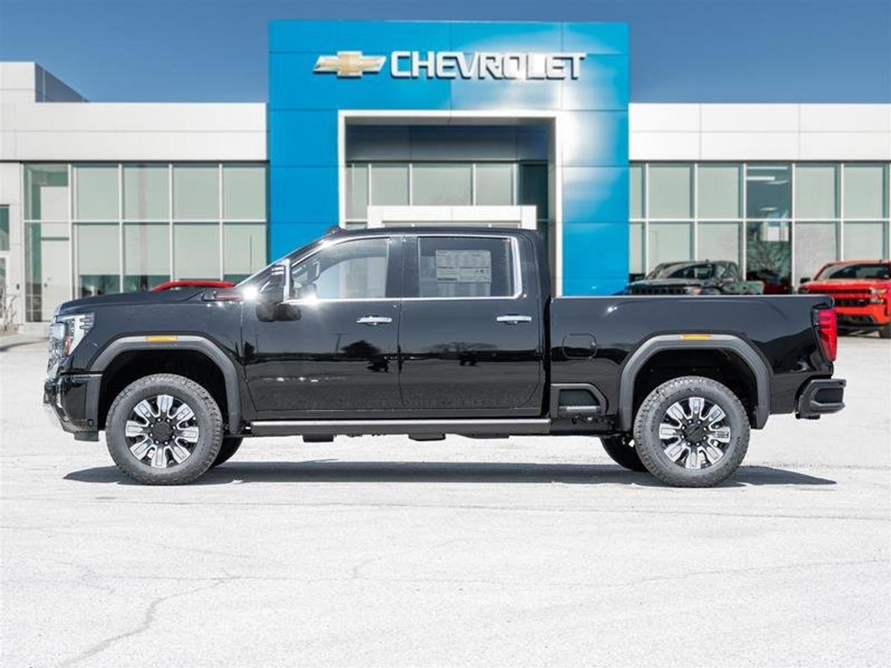 2026 GMC SIERRA 2500HD Crew Cab Standard Box 4-Wheel Drive Denali Photo