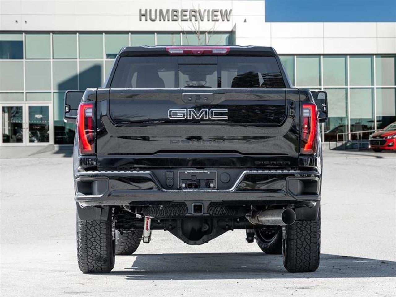 2026 GMC SIERRA 2500HD Crew Cab Standard Box 4-Wheel Drive Denali Photo