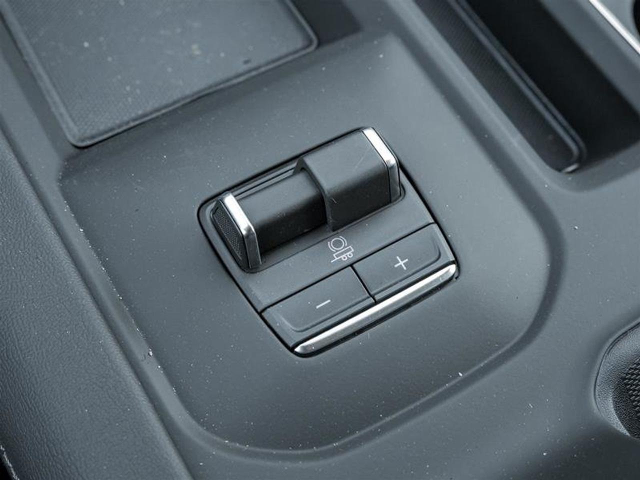 2026 GMC SIERRA 2500HD Crew Cab Standard Box 4-Wheel Drive Denali Photo
