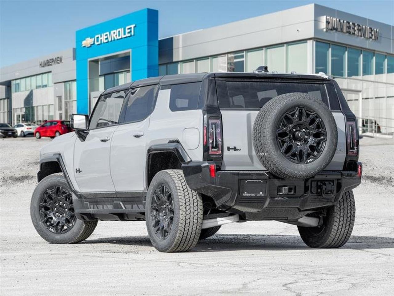 2026 GMC HUMMER EV SUV 2X Photo