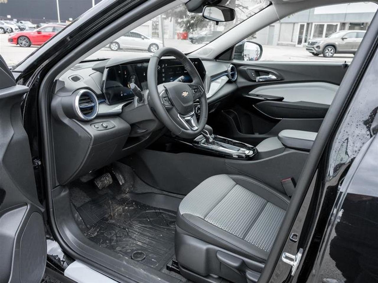 2026 Chevrolet Trax LT Photo