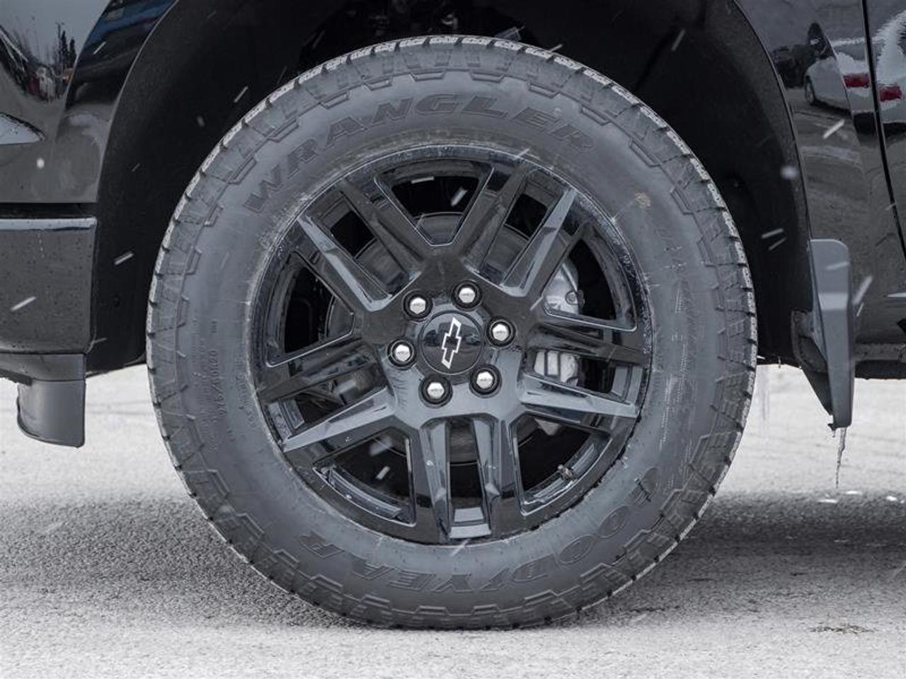 2026 Chevrolet Silverado 1500 RST Photo