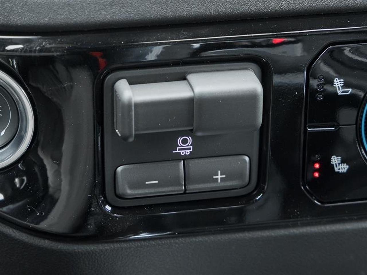 2026 Chevrolet Silverado 1500 RST Photo