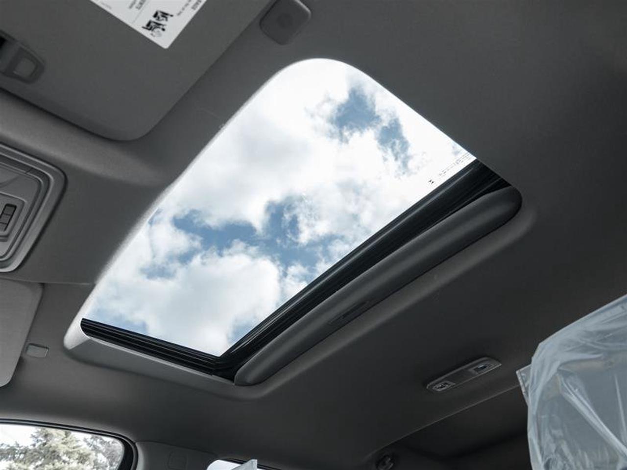 2026 GMC Sierra 2500 HD DENALI Photo