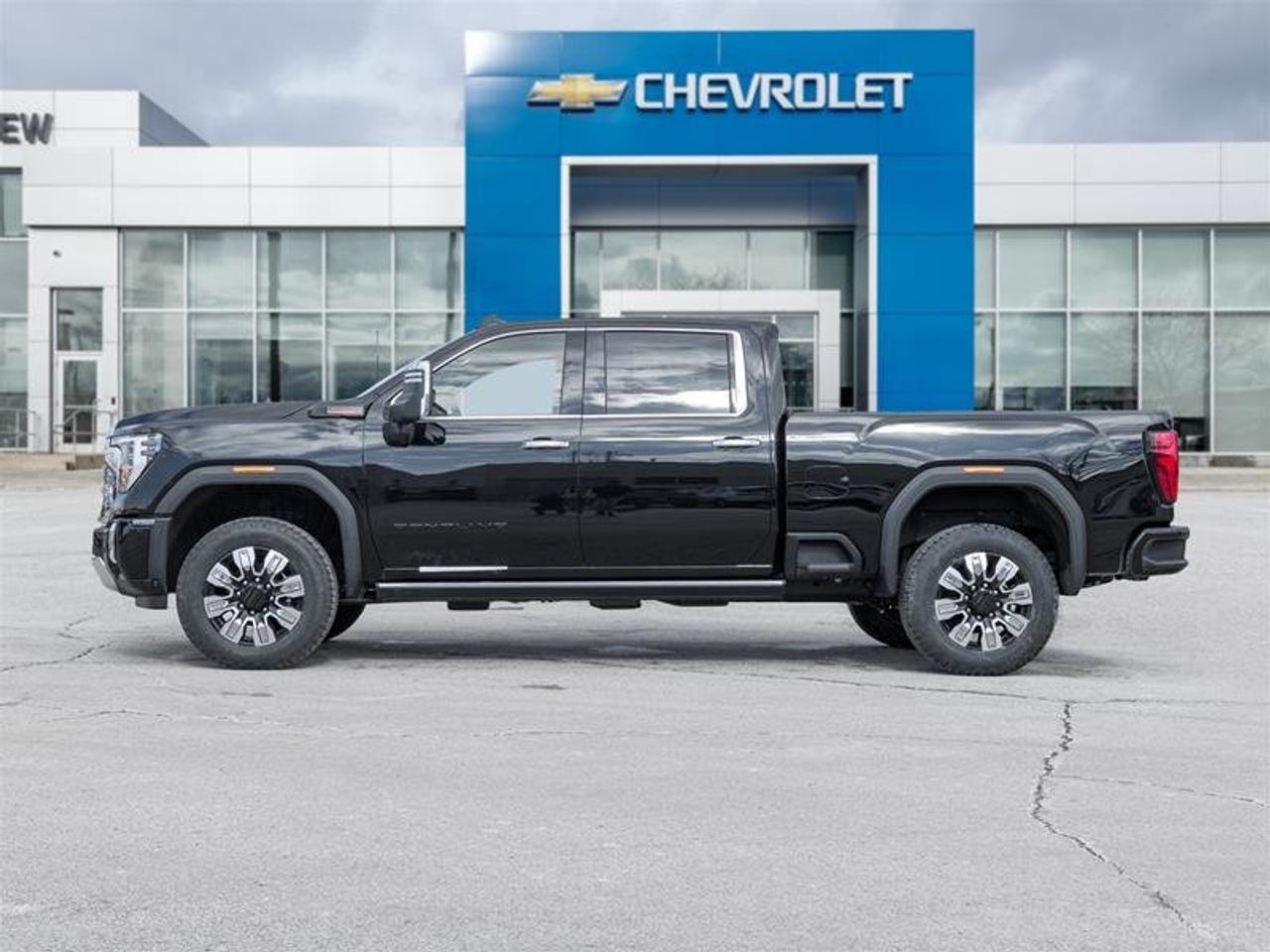 2026 GMC Sierra 2500 HD DENALI Photo