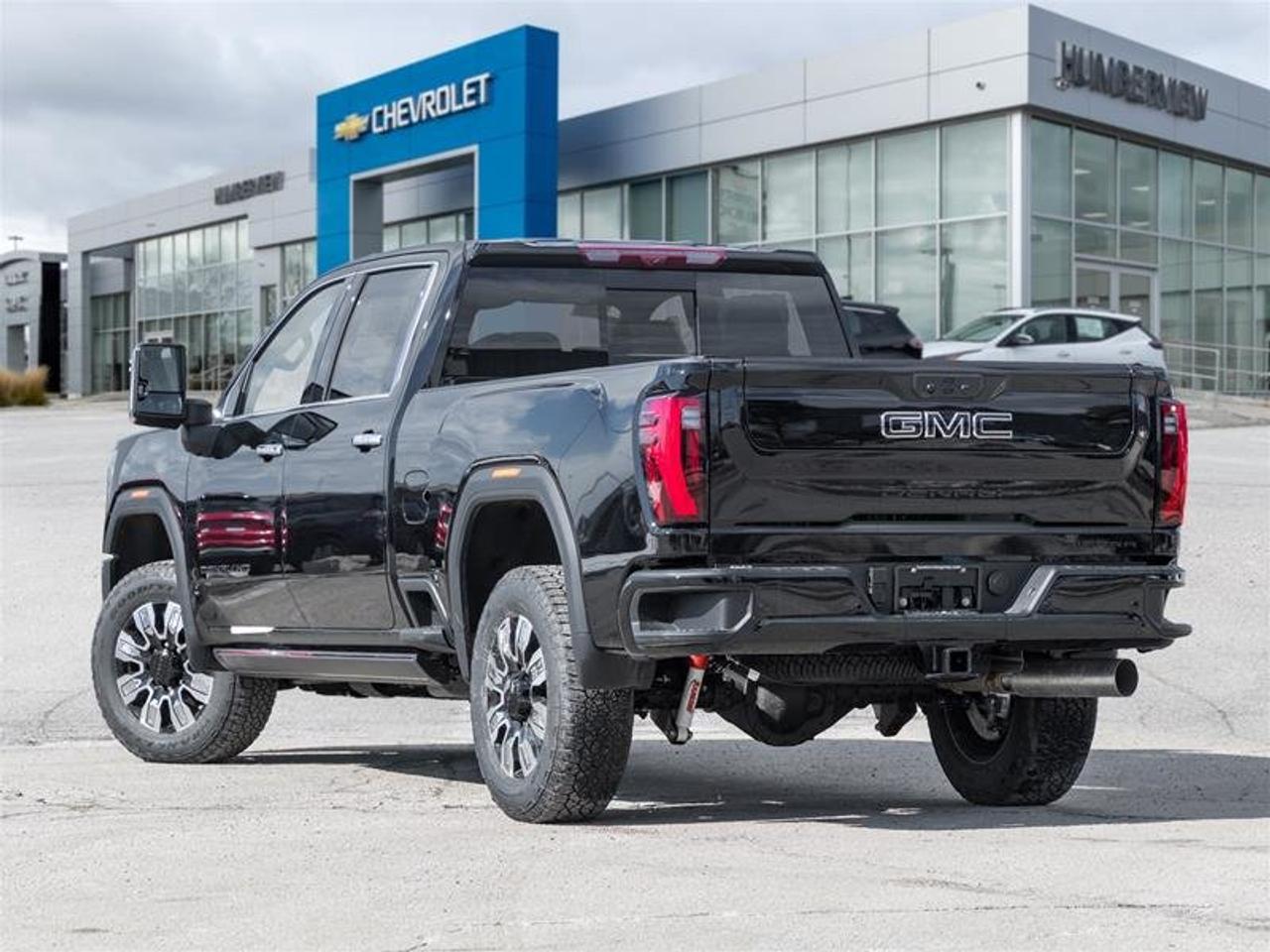 2026 GMC Sierra 2500 HD DENALI Photo