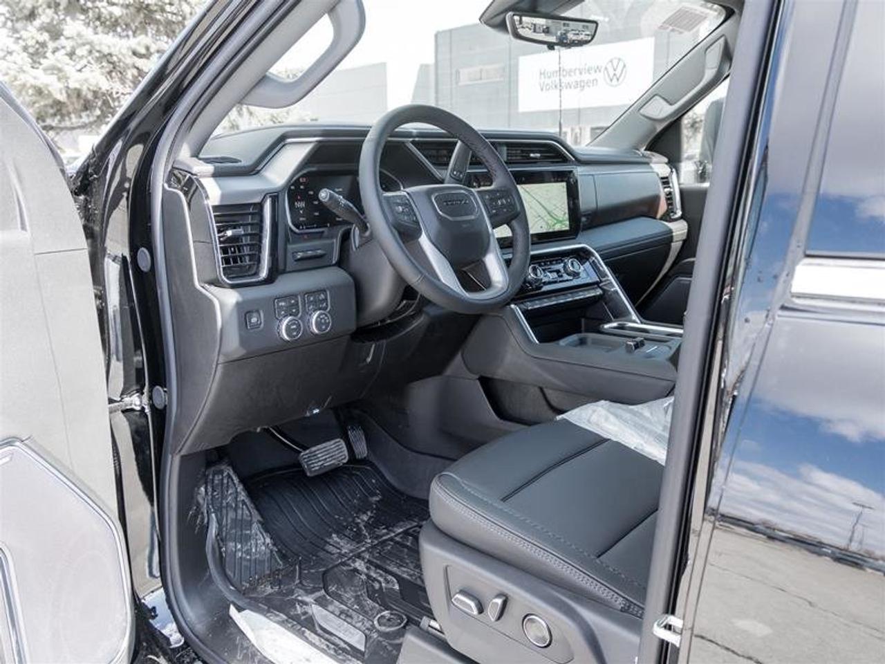 2026 GMC Sierra 2500 HD DENALI Photo