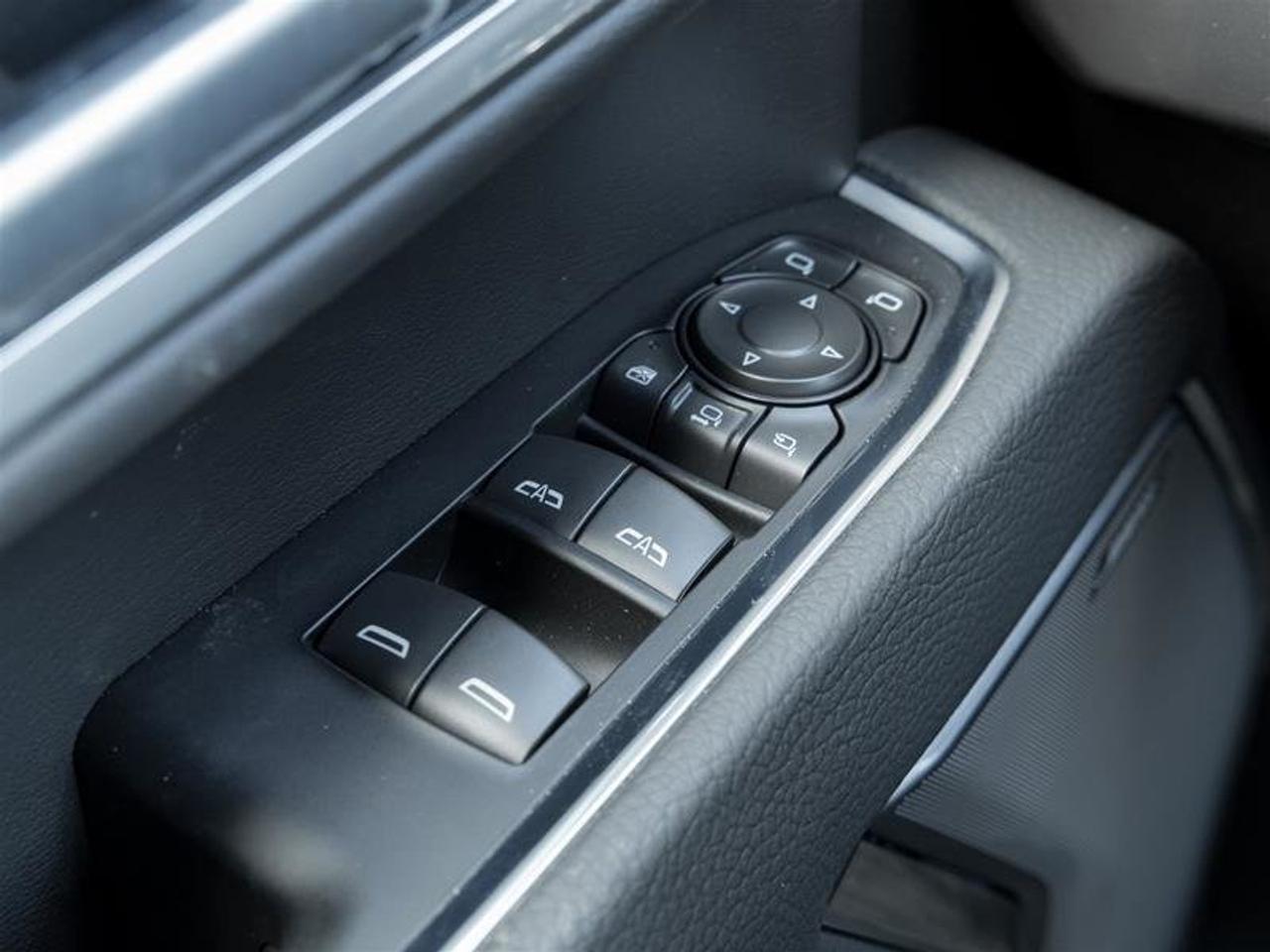 2026 GMC Sierra 2500 HD DENALI Photo