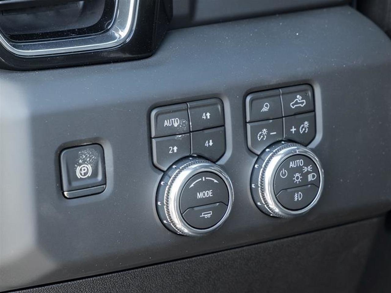 2026 GMC Sierra 2500 HD DENALI Photo