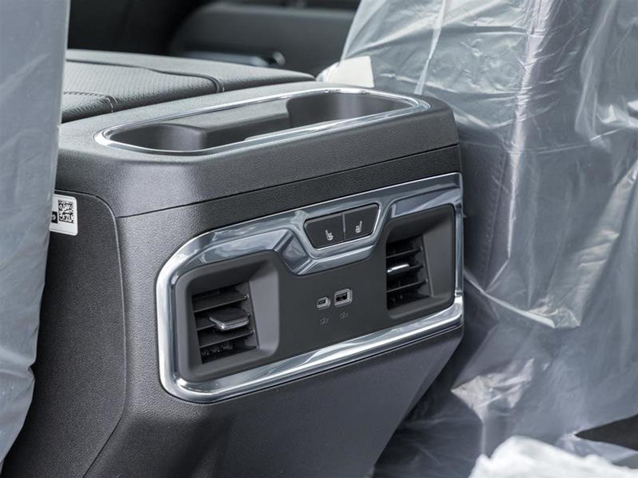 2026 GMC Sierra 2500 HD DENALI Photo