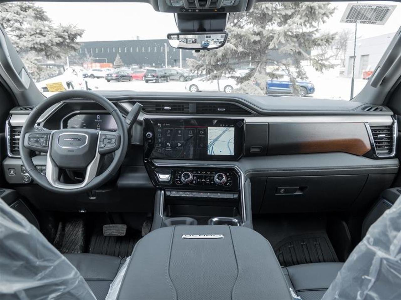 2026 GMC Sierra 2500 HD DENALI Photo