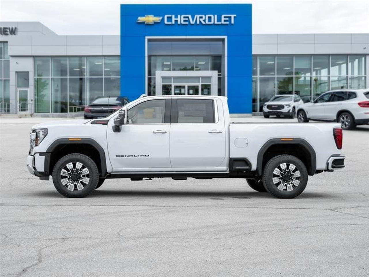 2026 GMC Sierra 2500 HD DENALI Photo
