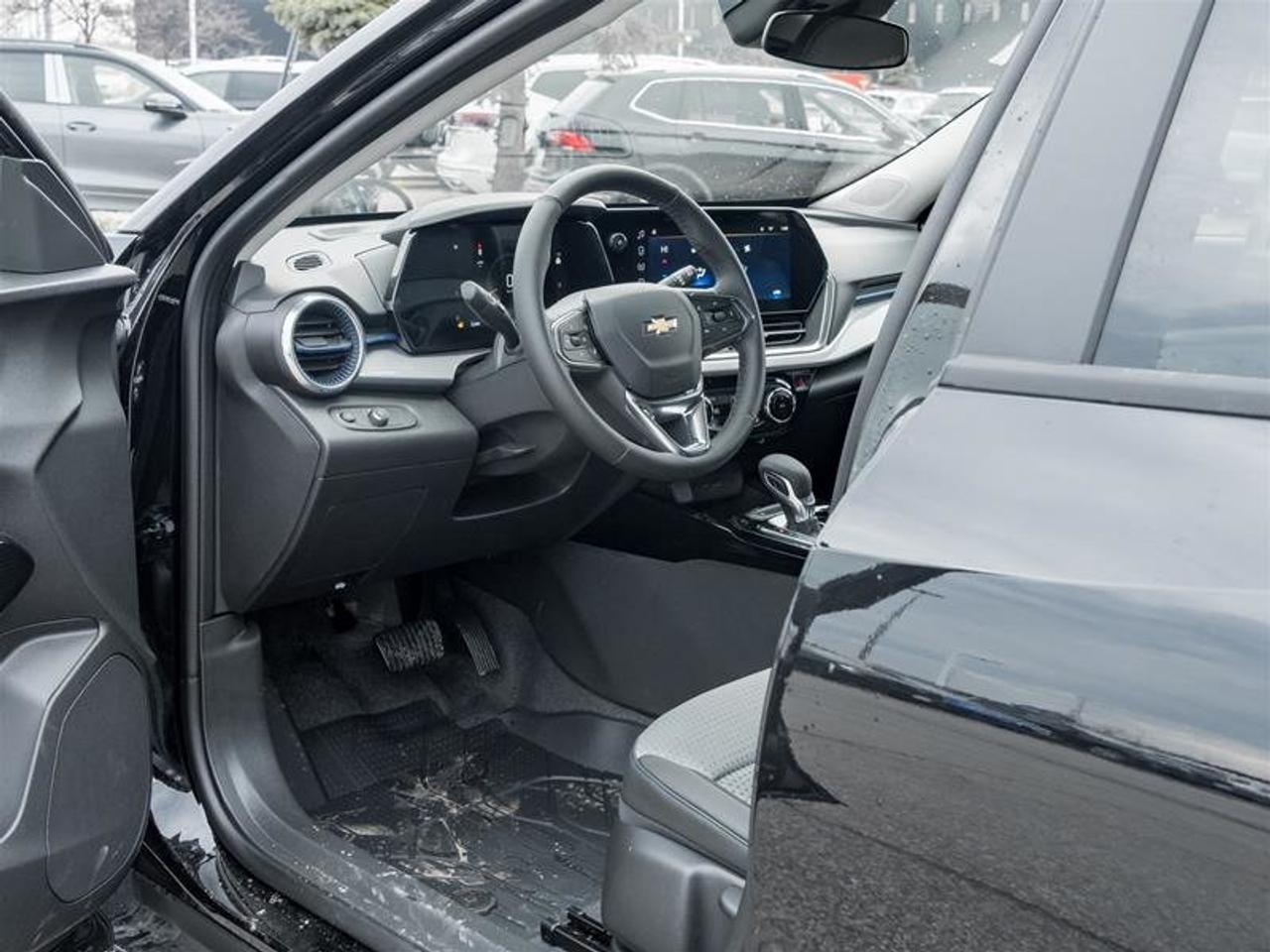 2026 Chevrolet Trax LT Photo