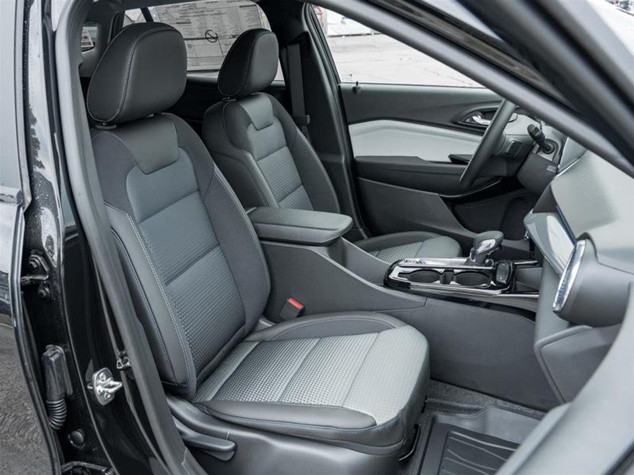 2026 Chevrolet Trax LT Photo