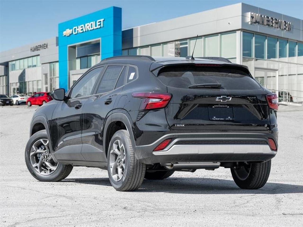 2026 Chevrolet Trax LT Photo4