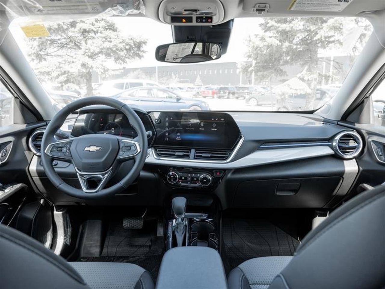 2026 Chevrolet Trax LT Photo