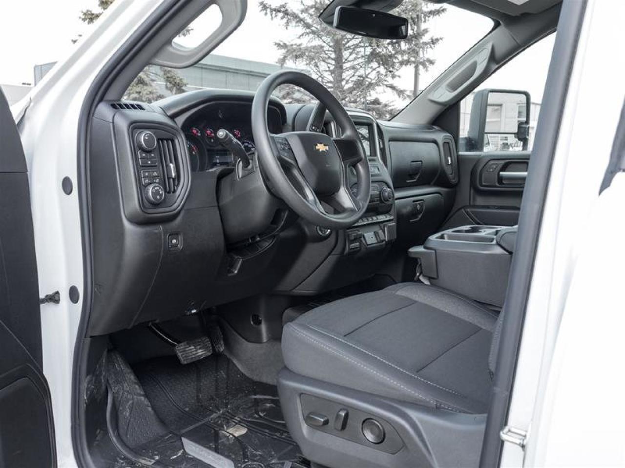 2026 Chevrolet Silverado 2500 HD CUSTOM Photo