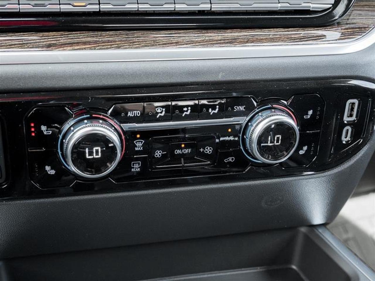 2026 GMC Sierra 1500 ELEVATION Photo