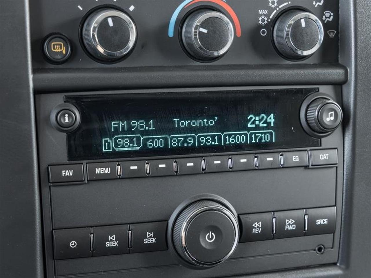 2026 Chevrolet Express Cargo 2500 WT 135'' Photo