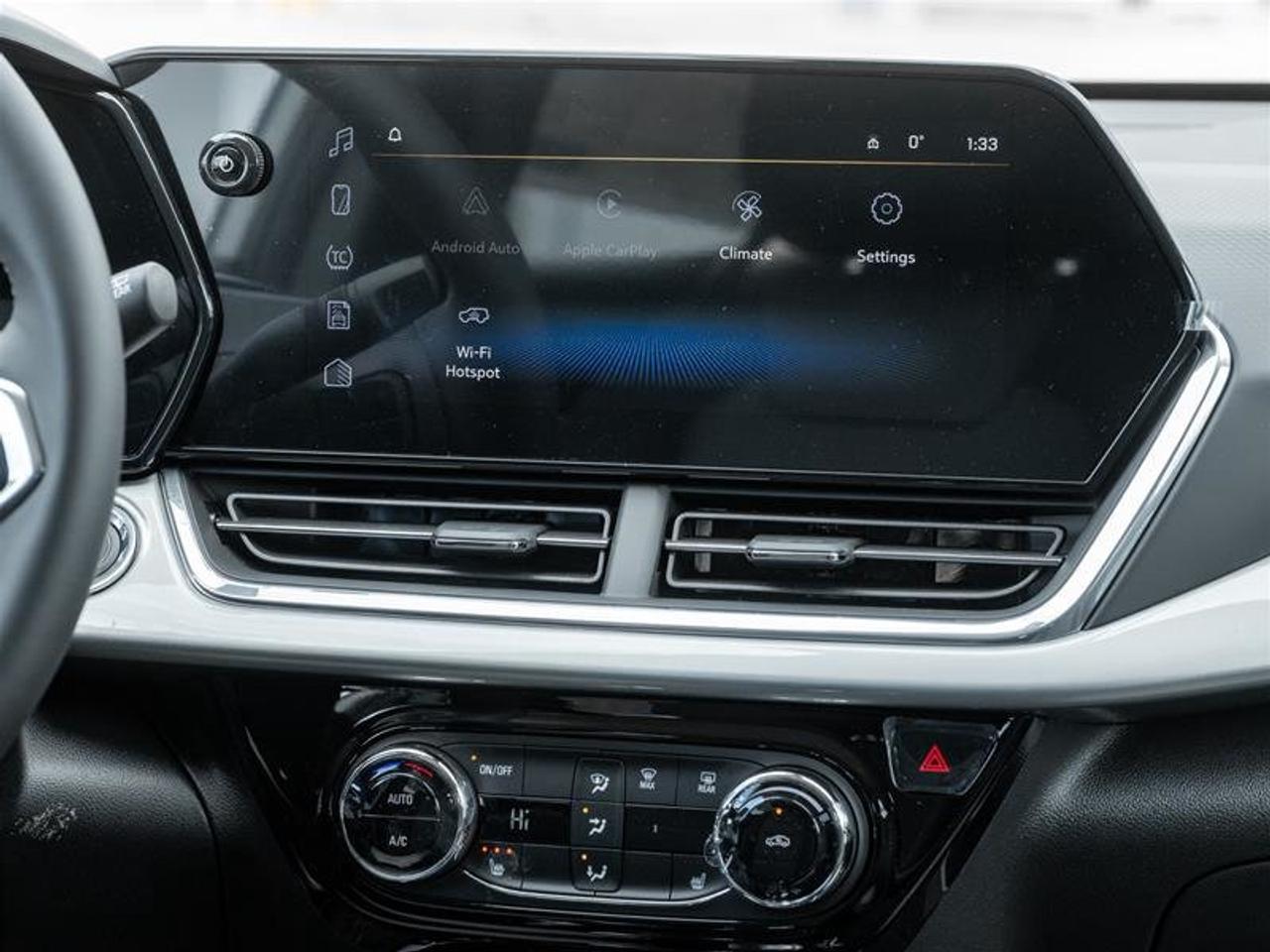 2026 Chevrolet Trax LT Photo