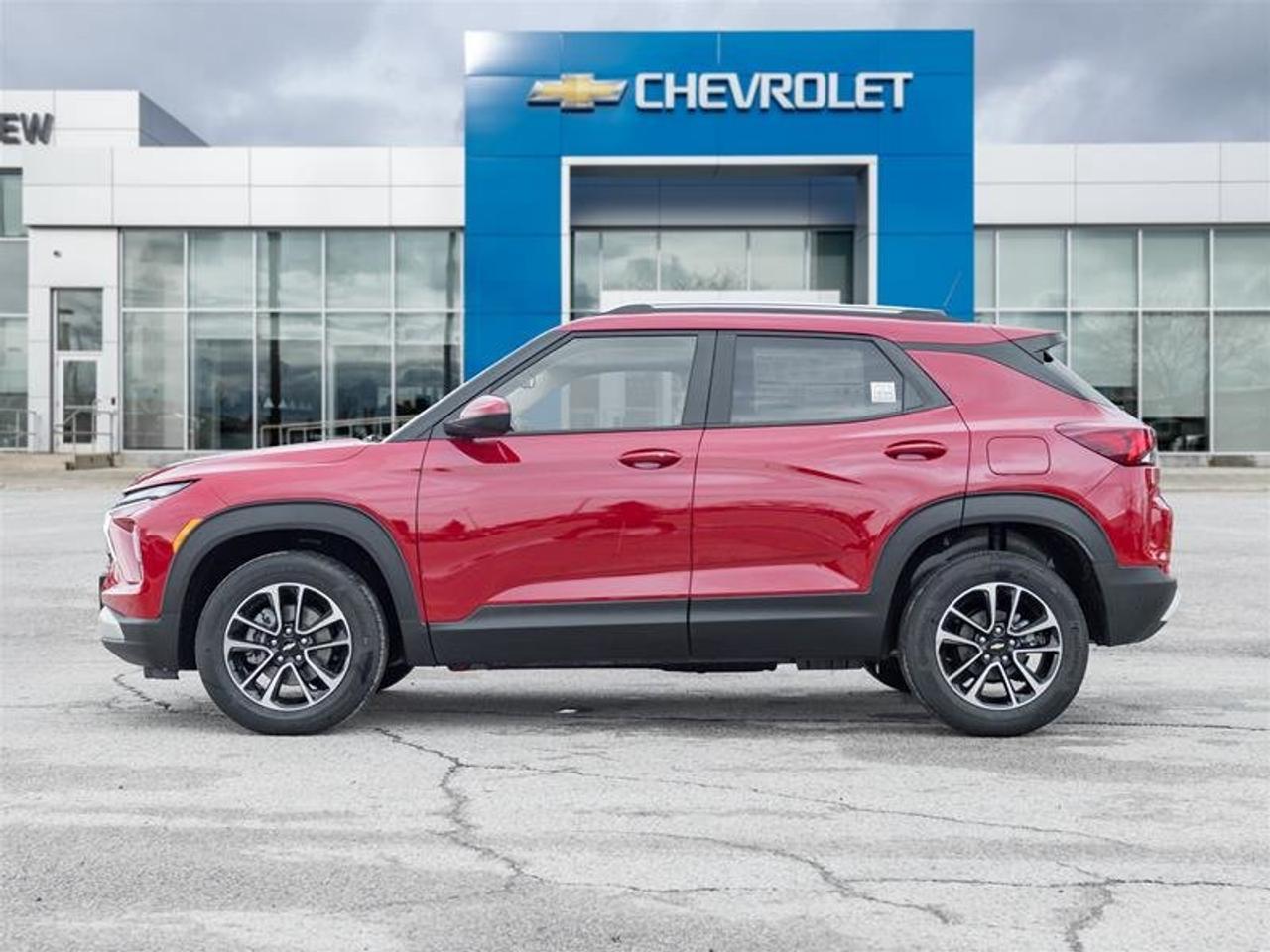 2026 Chevrolet TrailBlazer LT Photo2