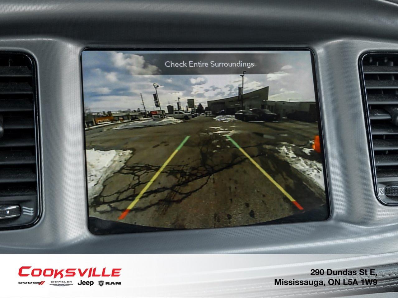 2023 Dodge Charger SXT AWD Photo