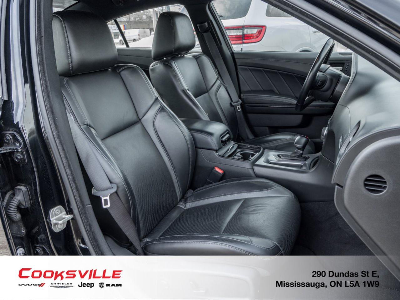 2023 Dodge Charger SXT AWD Photo