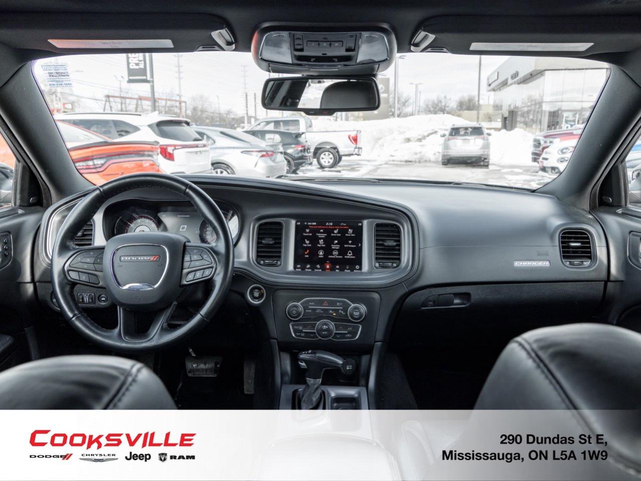 2023 Dodge Charger SXT AWD Photo