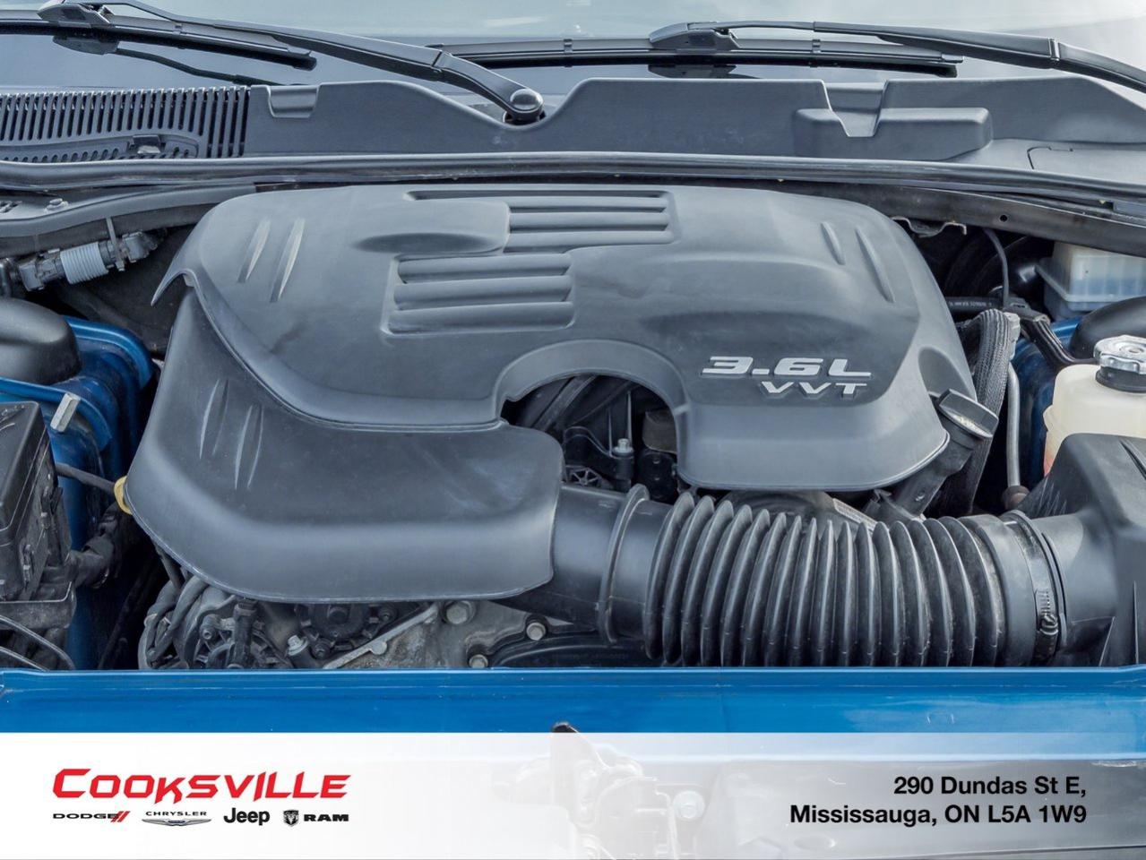 2022 Dodge Challenger GT AWD Photo2