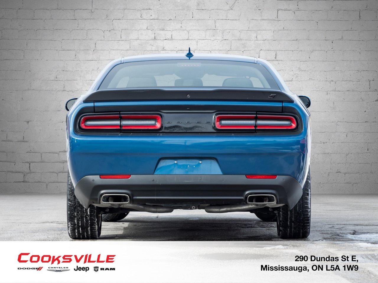 2022 Dodge Challenger GT AWD Photo