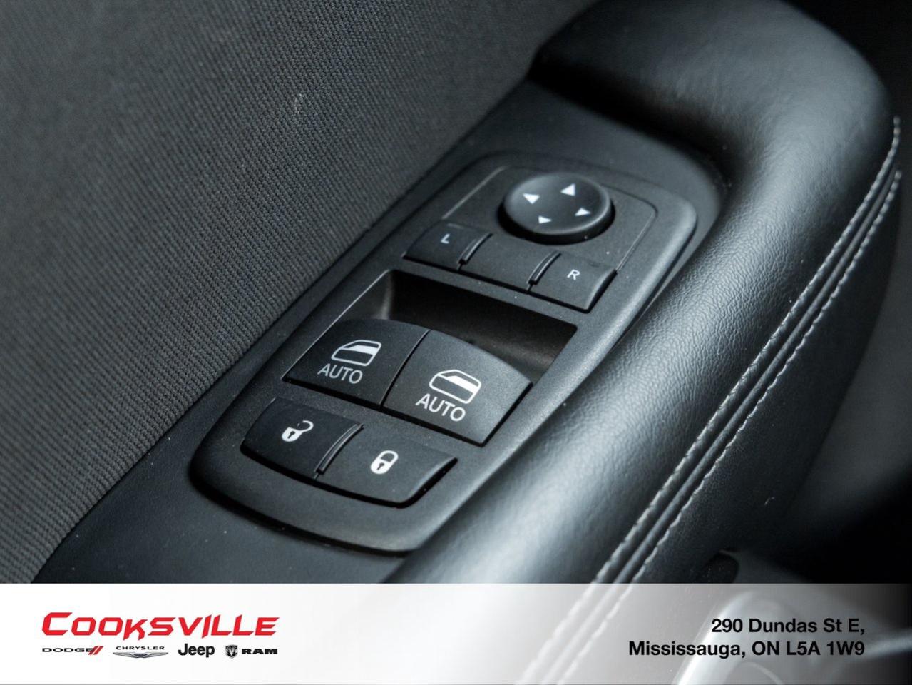 2022 Dodge Challenger GT AWD Photo